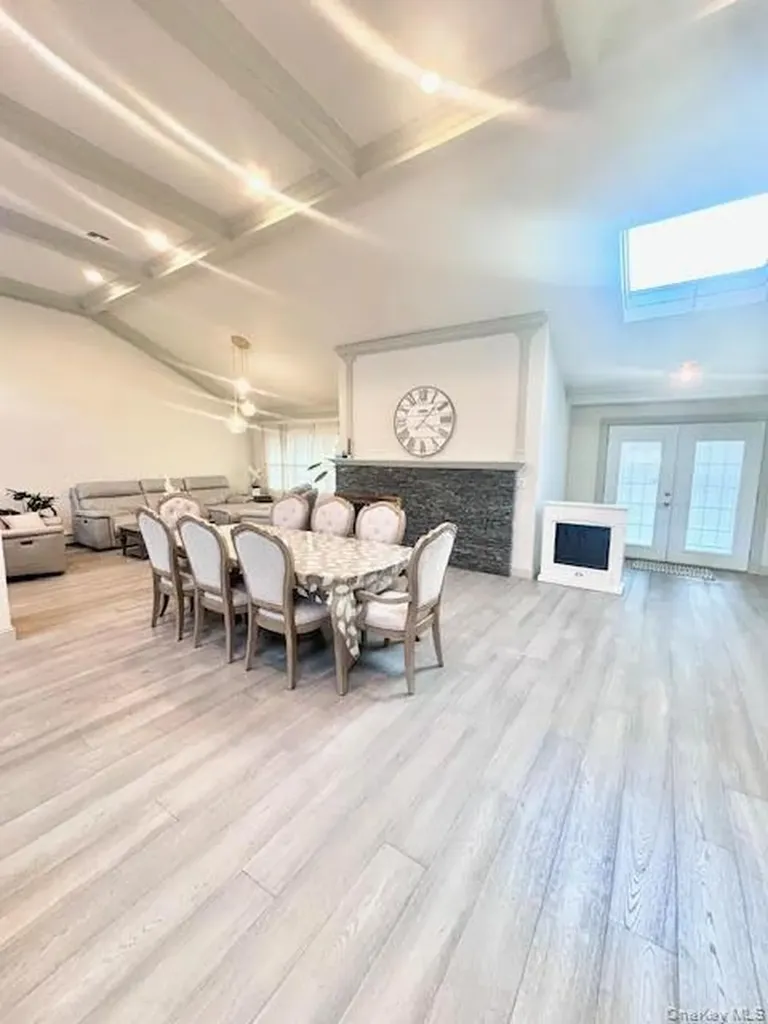 573 Fairway Drive Woodmere NY 11598