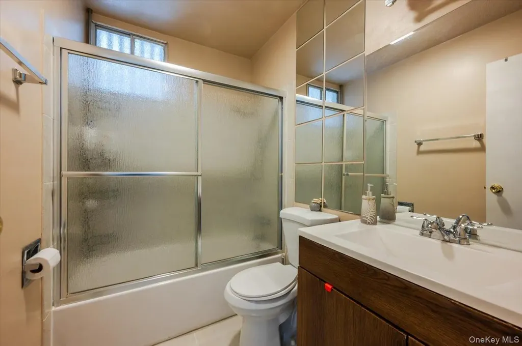 79 E Deer Park Road Dix Hills NY 11746