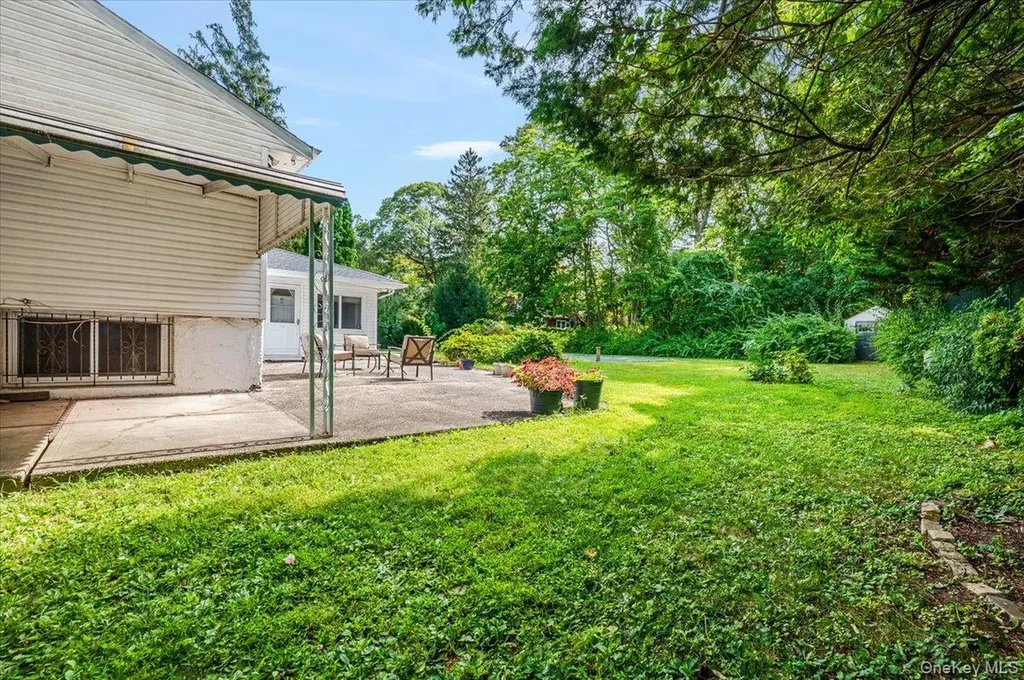 79 E Deer Park Road Dix Hills NY 11746