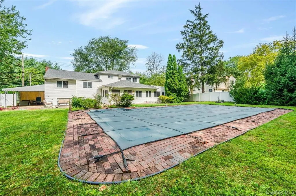 79 E Deer Park Road Dix Hills NY 11746