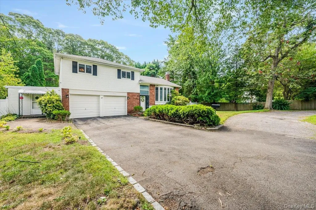 79 E Deer Park Road Dix Hills NY 11746