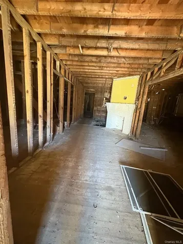 125 S Clinton Avenue Bay Shore NY 11706