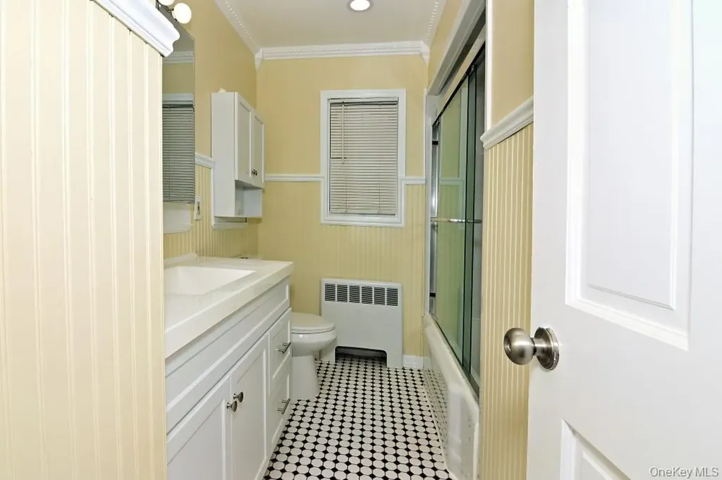3 N Brook Drive Valley Stream NY 11581