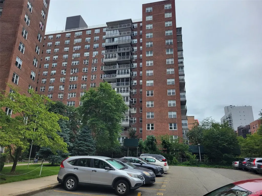 138-10 Franklin Avenue Flushing NY 11355
