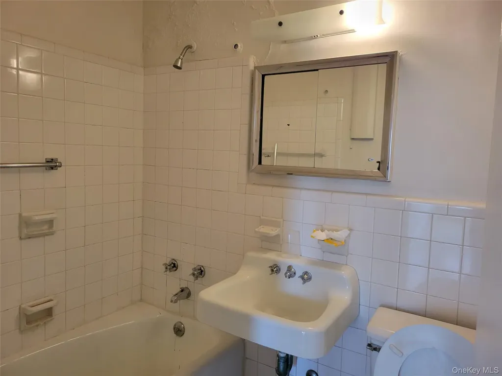 138-10 Franklin Avenue Flushing NY 11355