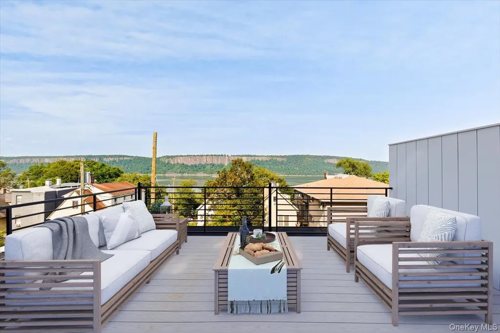 2 Nodine Street Hastings-on-hudson NY 10706
