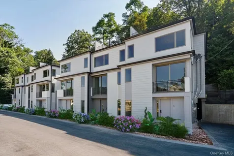 2 Nodine Street Hastings-on-hudson NY 10706