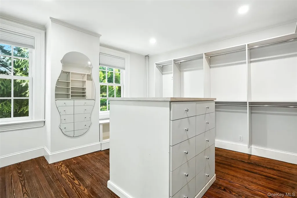 14 Mendota Avenue Rye NY 10580