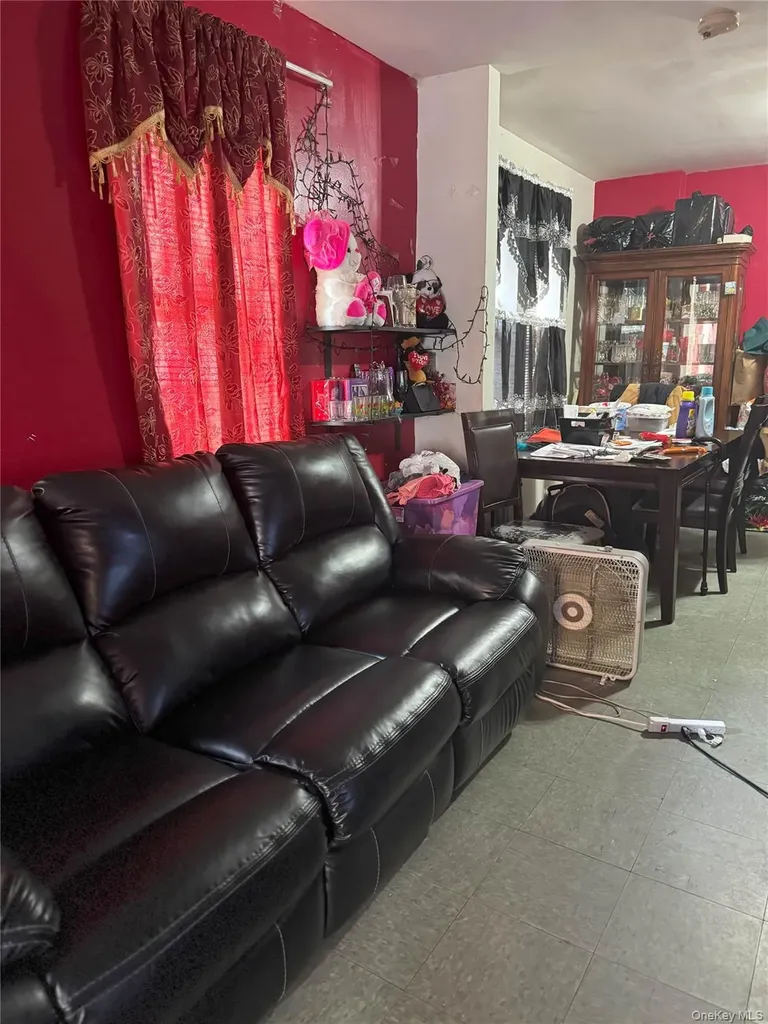 761 Miller Avenue Brooklyn NY 11207