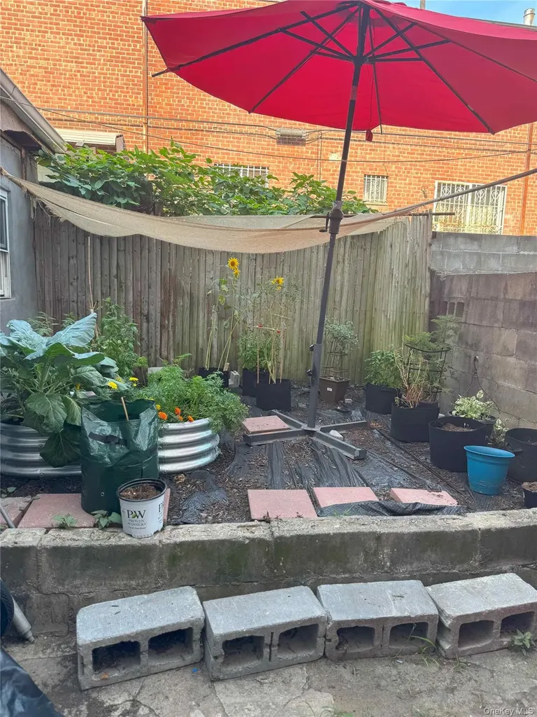 761 Miller Avenue Brooklyn NY 11207