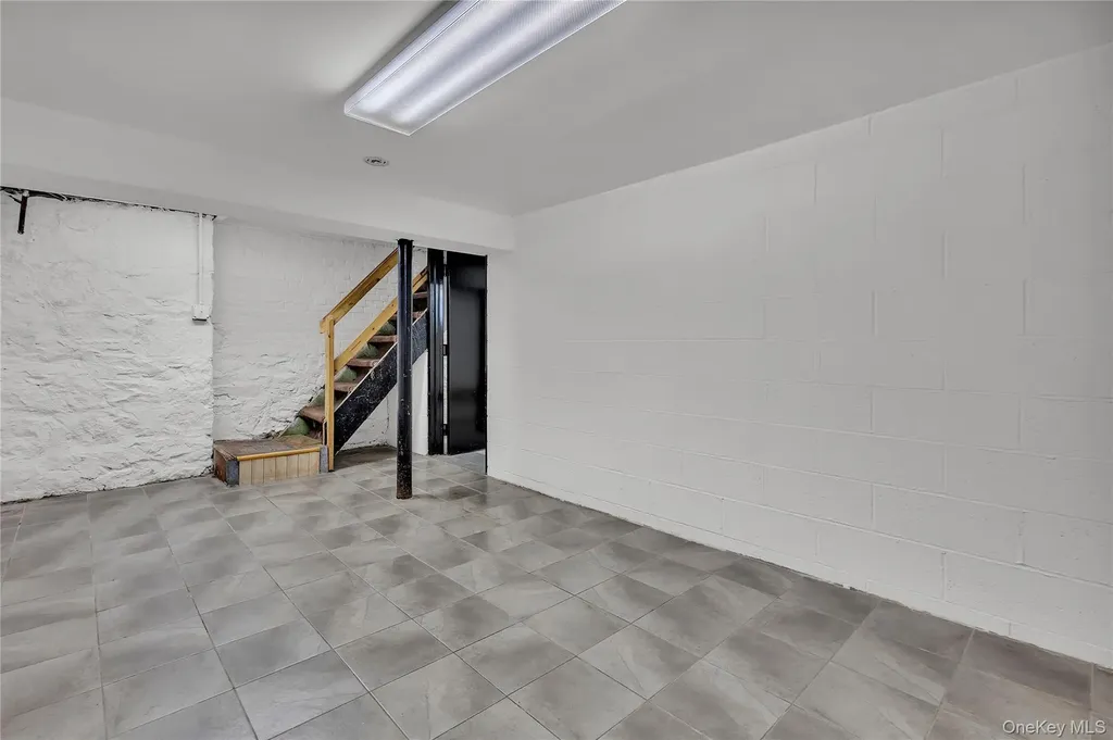 150 S 6th Avenue Mount Vernon NY 10550