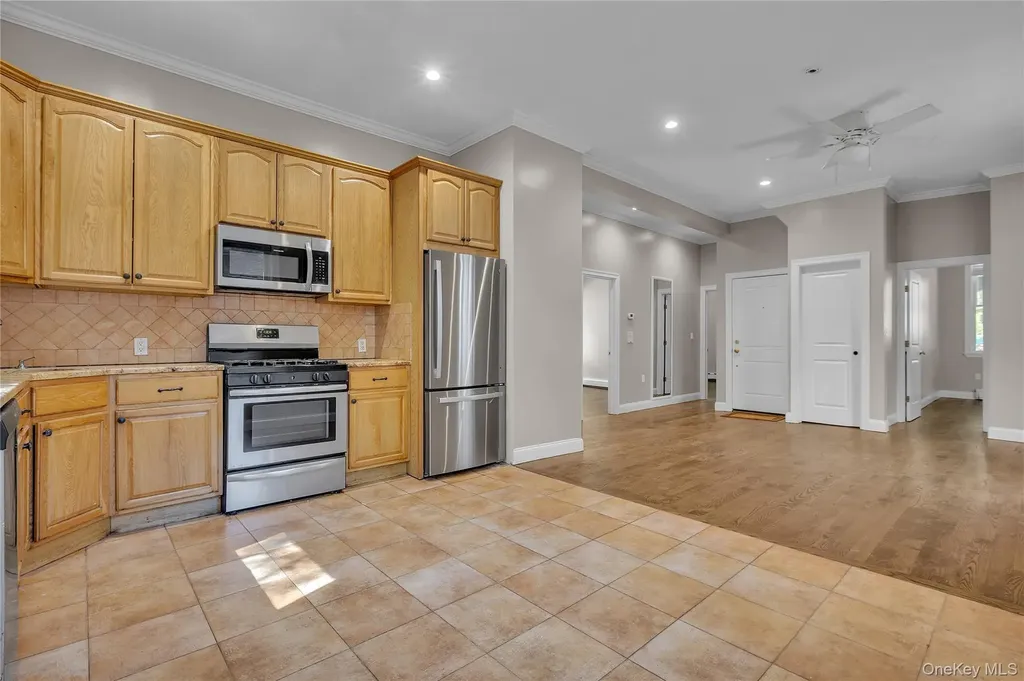 150 S 6th Avenue Mount Vernon NY 10550