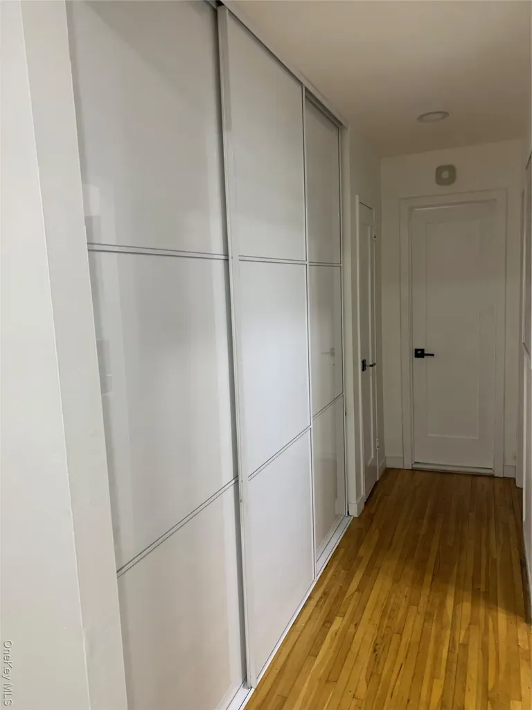 377 N Broadway Yonkers NY 10701