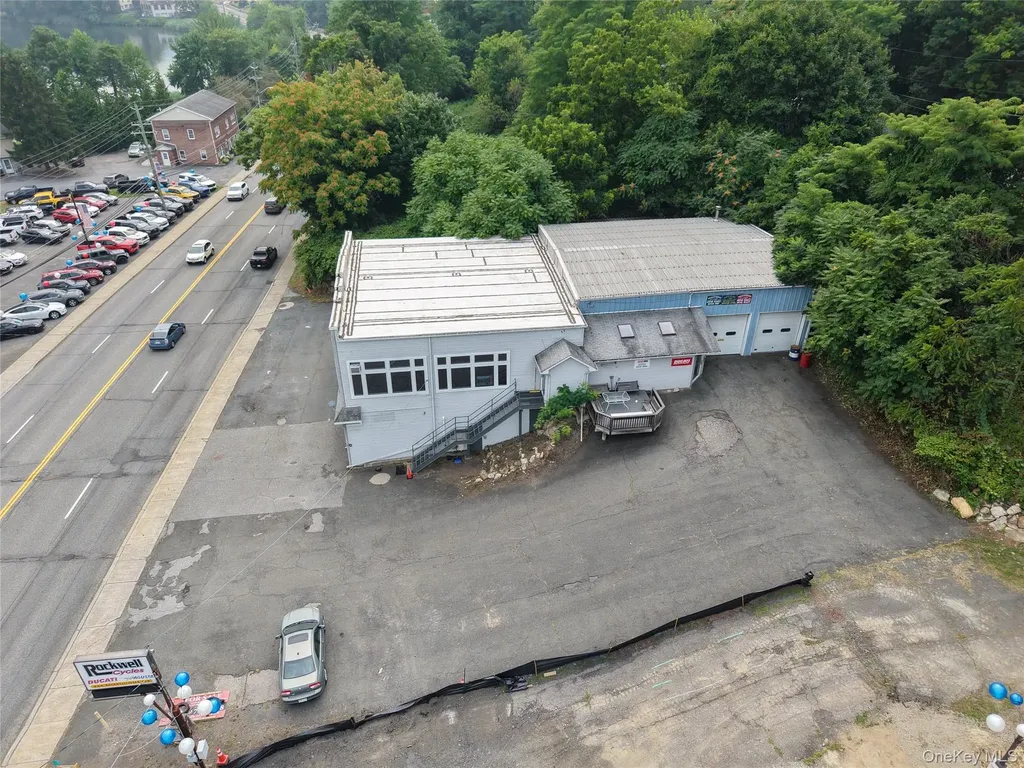 1005 Route 9w Fort Montgomery NY 10922