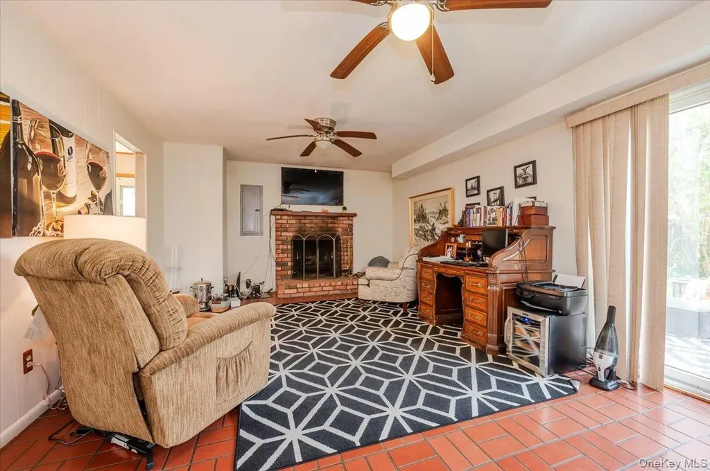 77 Tioga Avenue Atlantic Beach NY 11509