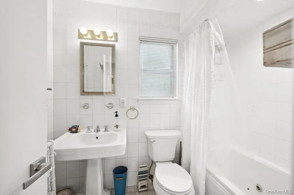 161 Monroe Drive Montauk NY 11954