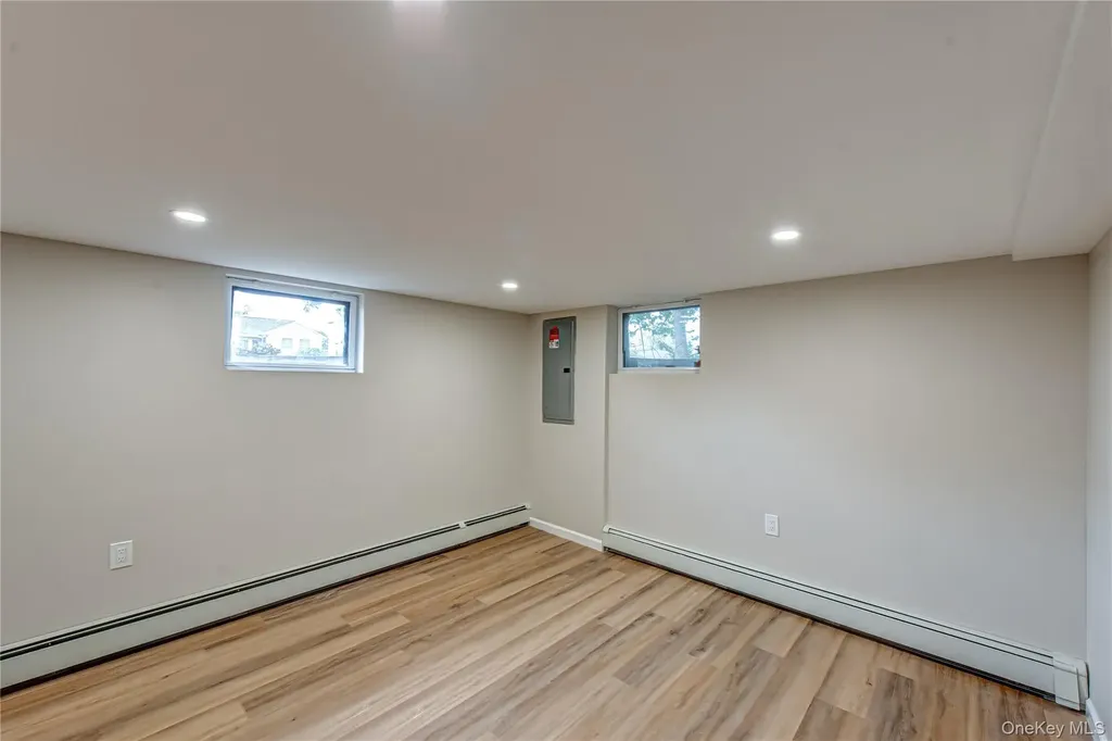 31 Terrell Street Patchogue NY 11772