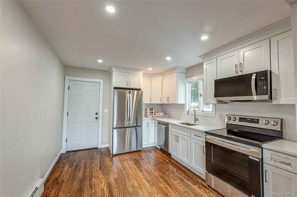 31 Terrell Street Patchogue NY 11772