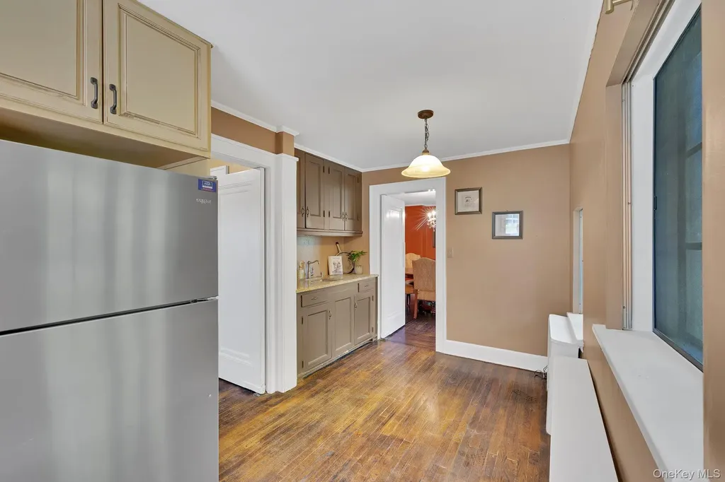 11 Seaman Road Poughkeepsie NY 12601