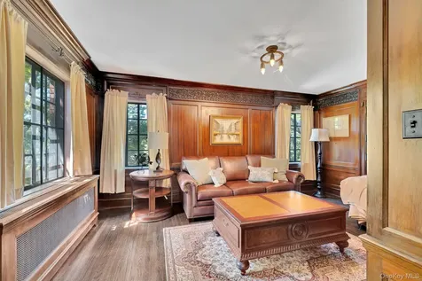 11 Seaman Road Poughkeepsie NY 12601