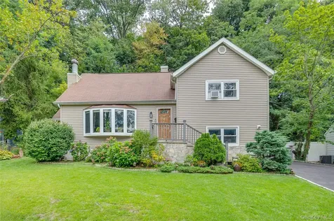 142 Pembrook Drive Yonkers NY 10710