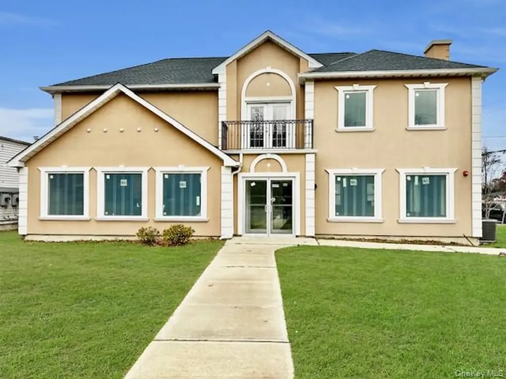 1197 Montauk Highway Mastic NY 11950