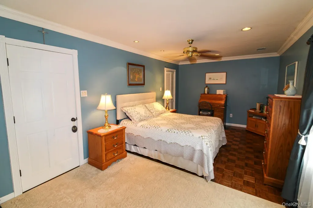 226 Annadale Road Staten Island NY 10312