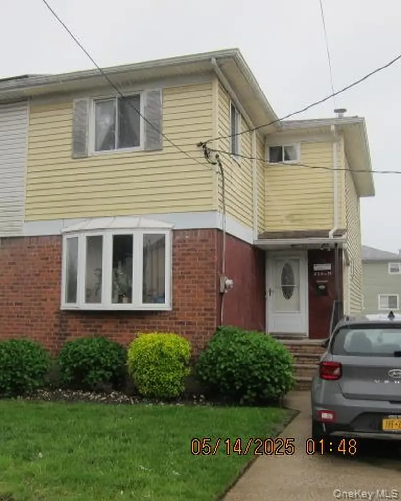 23514 147th Drive Rosedale NY 11422