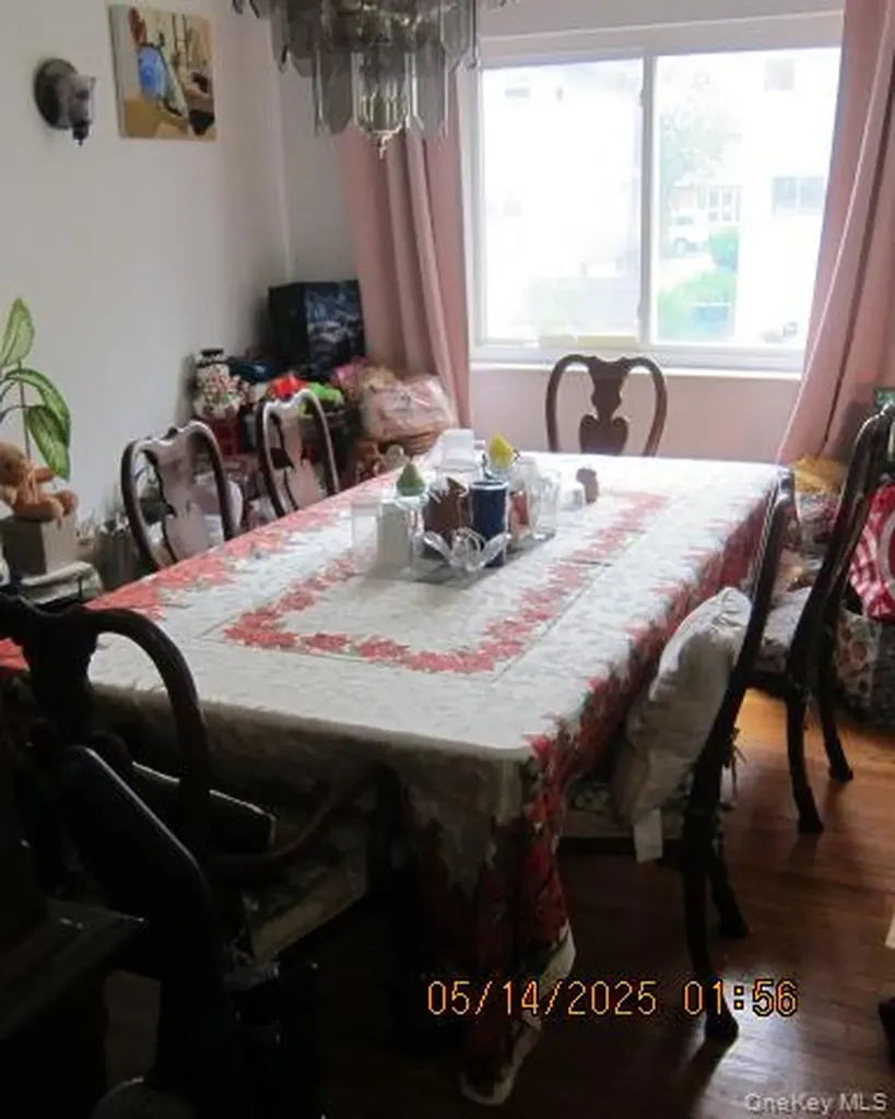 23514 147th Drive Rosedale NY 11422