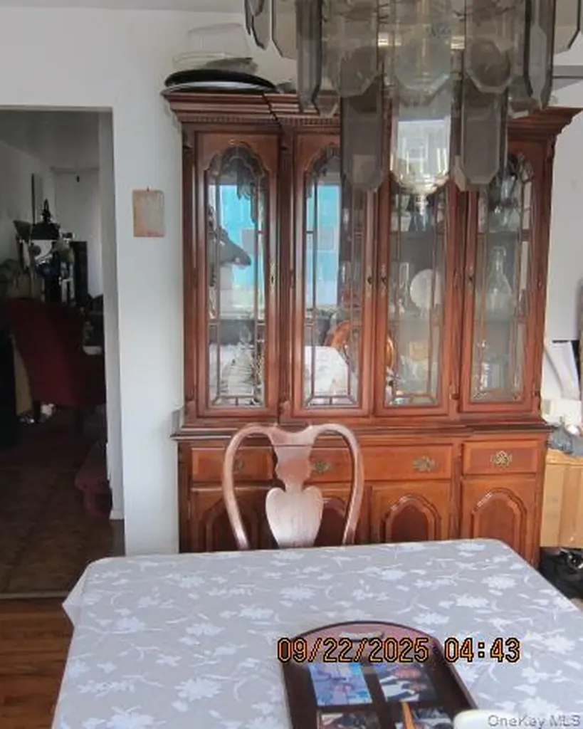 23514 147th Drive Rosedale NY 11422