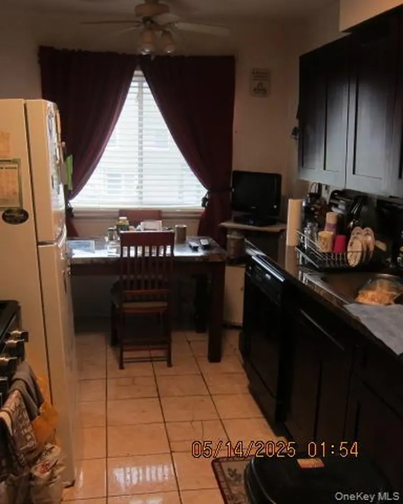 23514 147th Drive Rosedale NY 11422