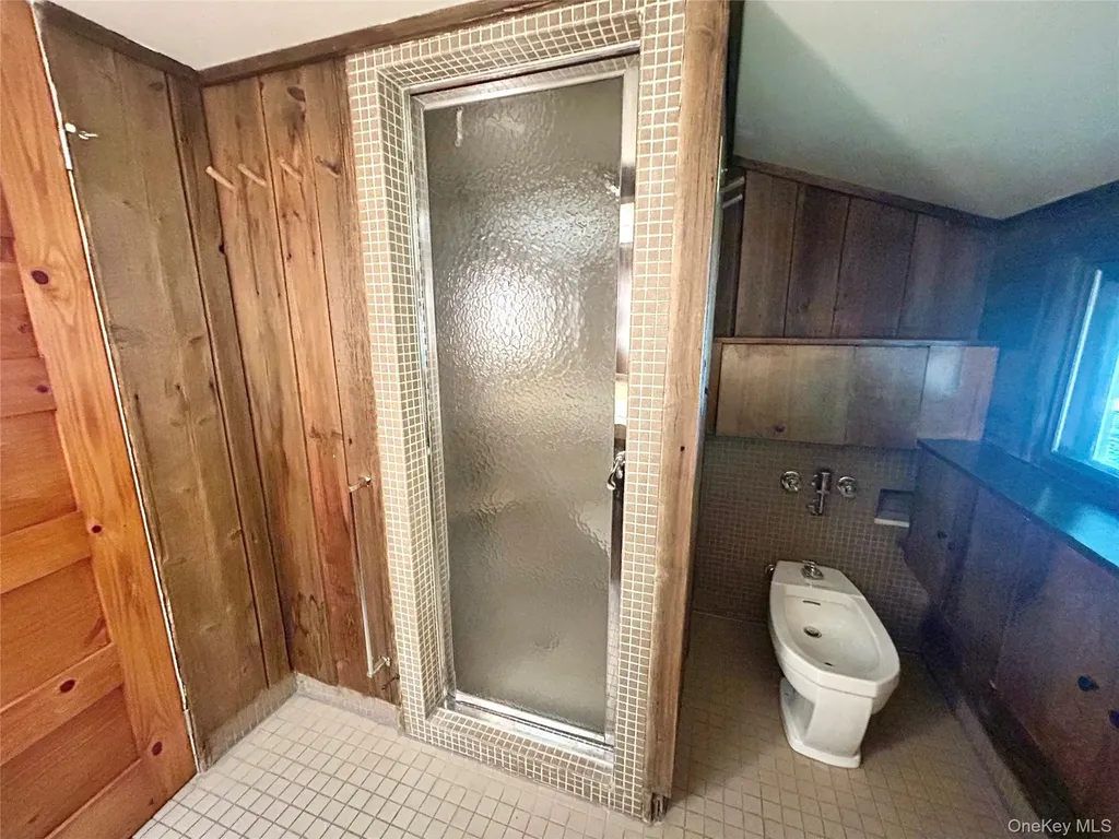 272 Drake Road Pleasant Valley NY 12569