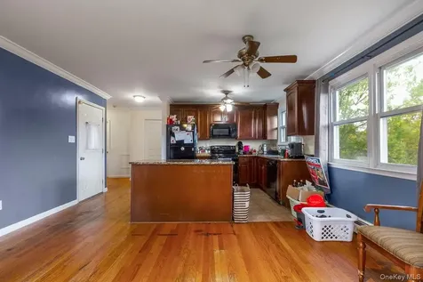 117 Cottage Road Carmel NY 10512