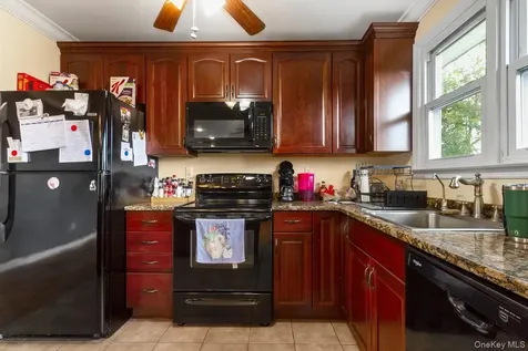 117 Cottage Road Carmel NY 10512