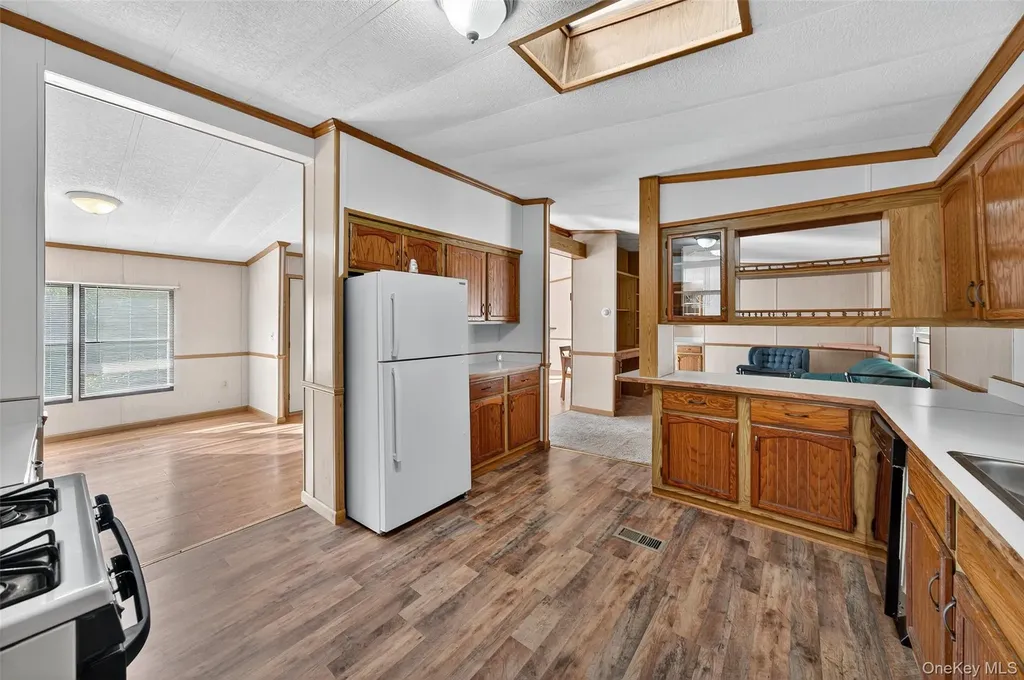 74 Pine Drive Bloomingburg NY 12721