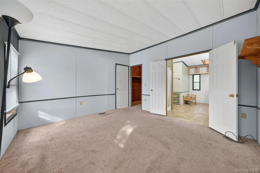 74 Pine Drive Bloomingburg NY 12721
