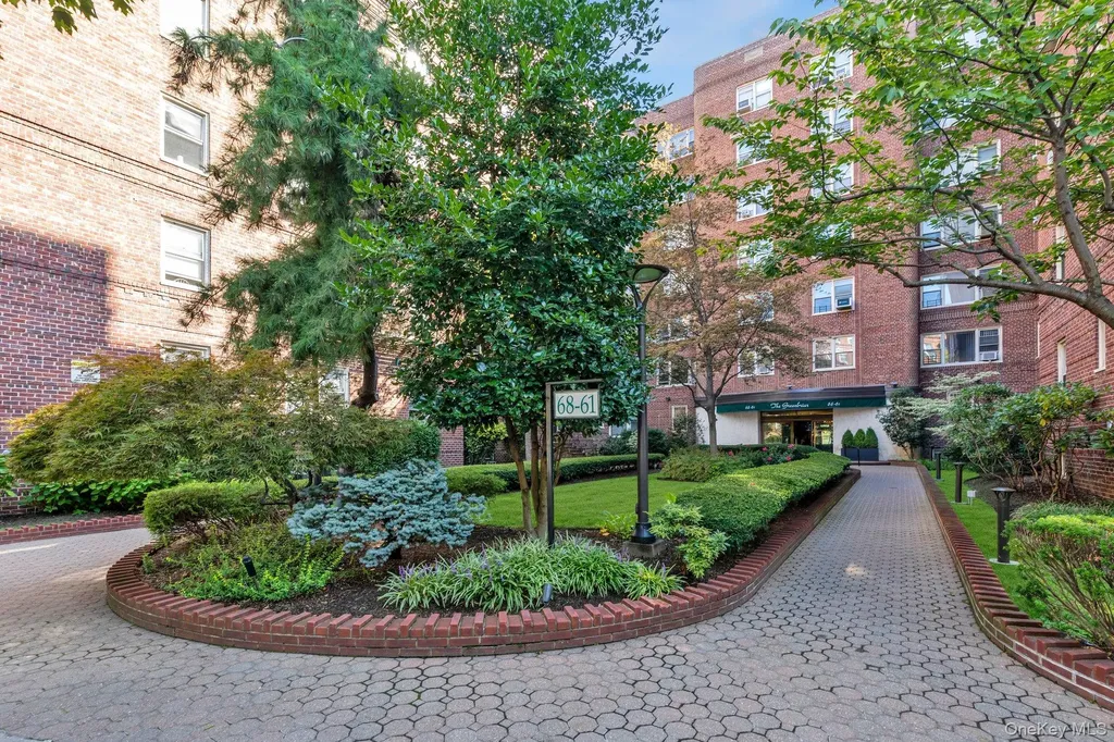 68-61 Yellowstone Boulevard Forest Hills NY 11375