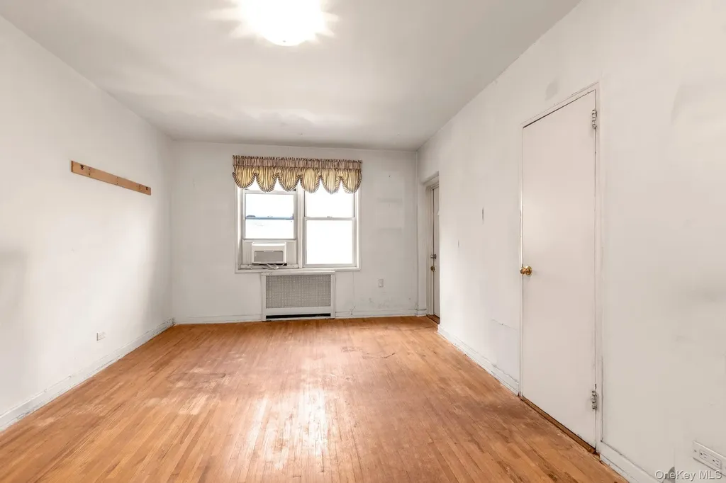 68-61 Yellowstone Boulevard Forest Hills NY 11375