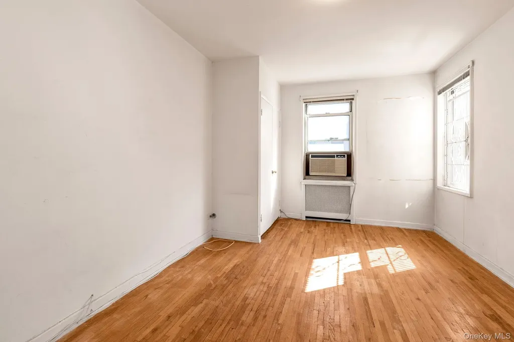 68-61 Yellowstone Boulevard Forest Hills NY 11375