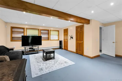 561 Farmers Mills Road Carmel NY 10512