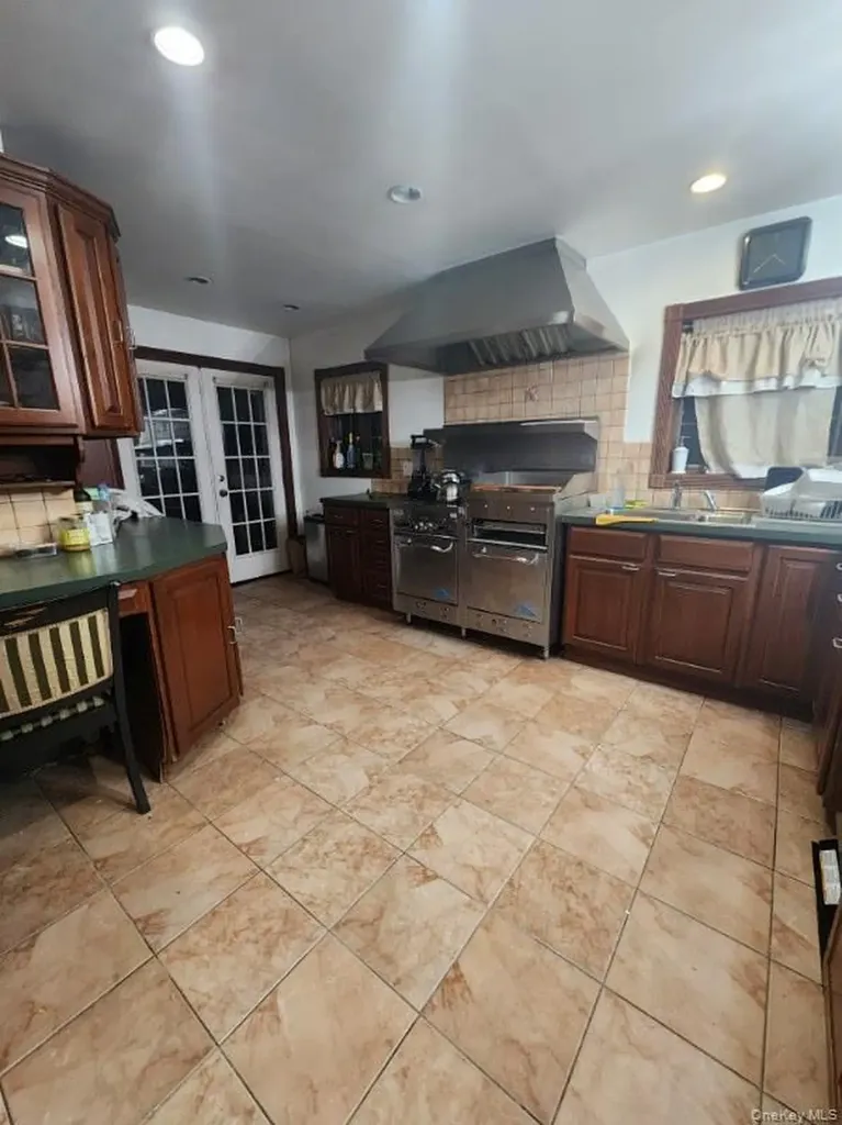 1315 E 64 Street Brooklyn NY 11234