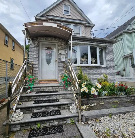 Briarwood NY 11435