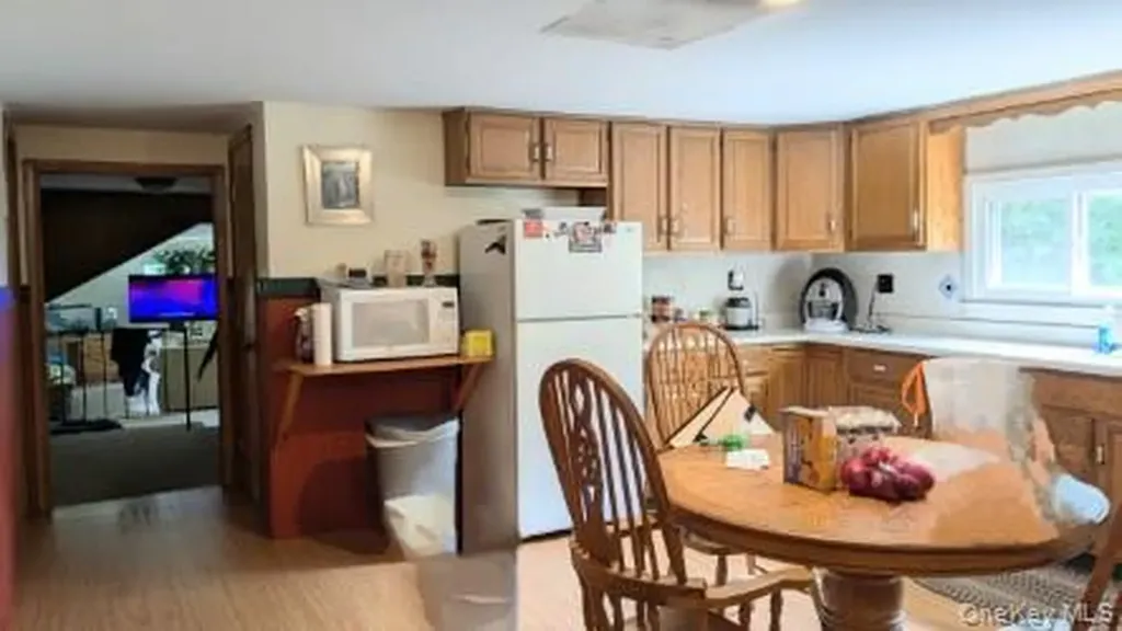 22 Old Mill Road Poughkeepsie NY 12603