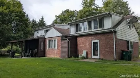 22 Old Mill Road Poughkeepsie NY 12603