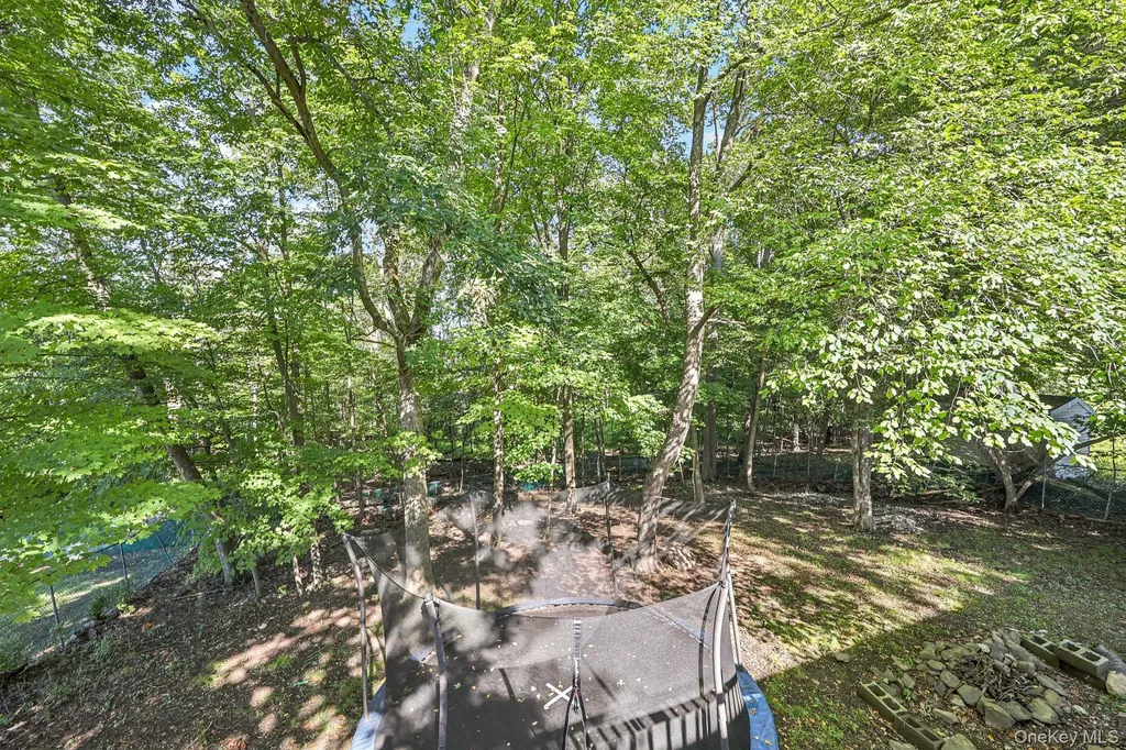 9 Crane Road Middletown NY 10941