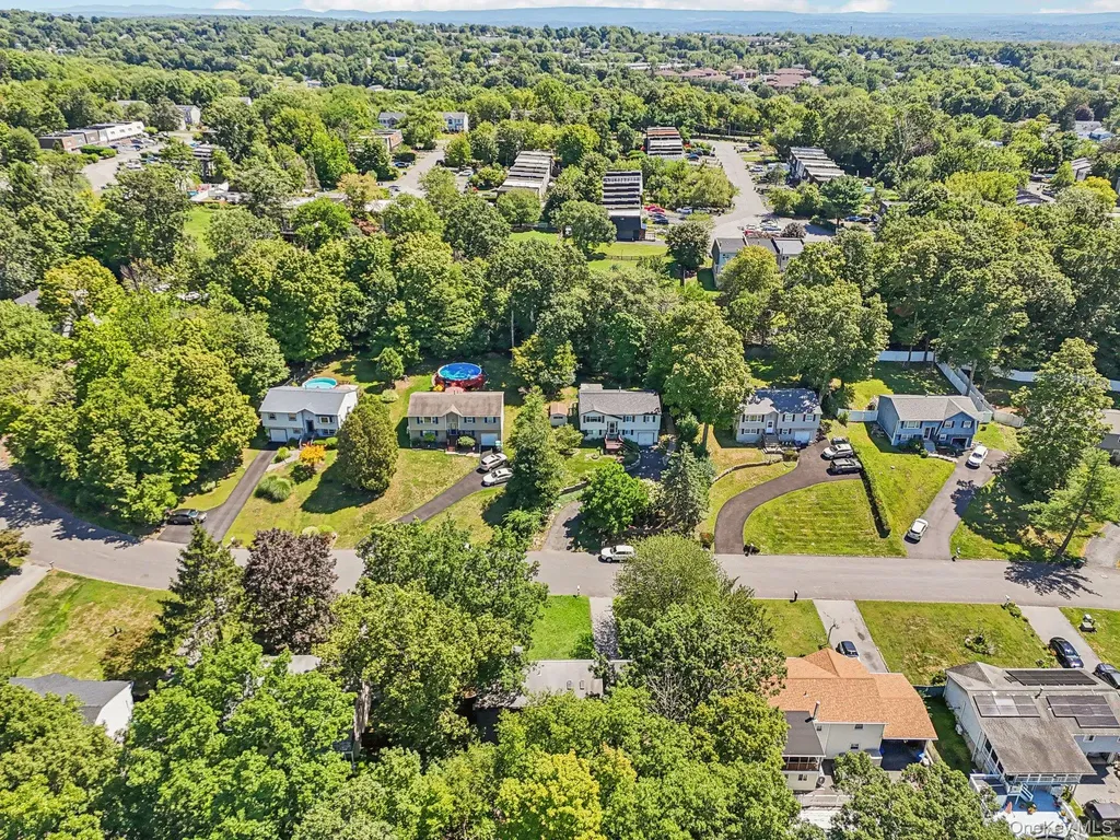 9 Crane Road Middletown NY 10941