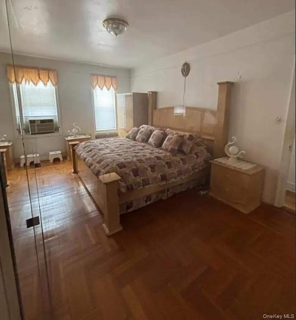 8502 Fort Hamilton Parkway Brooklyn NY 11209