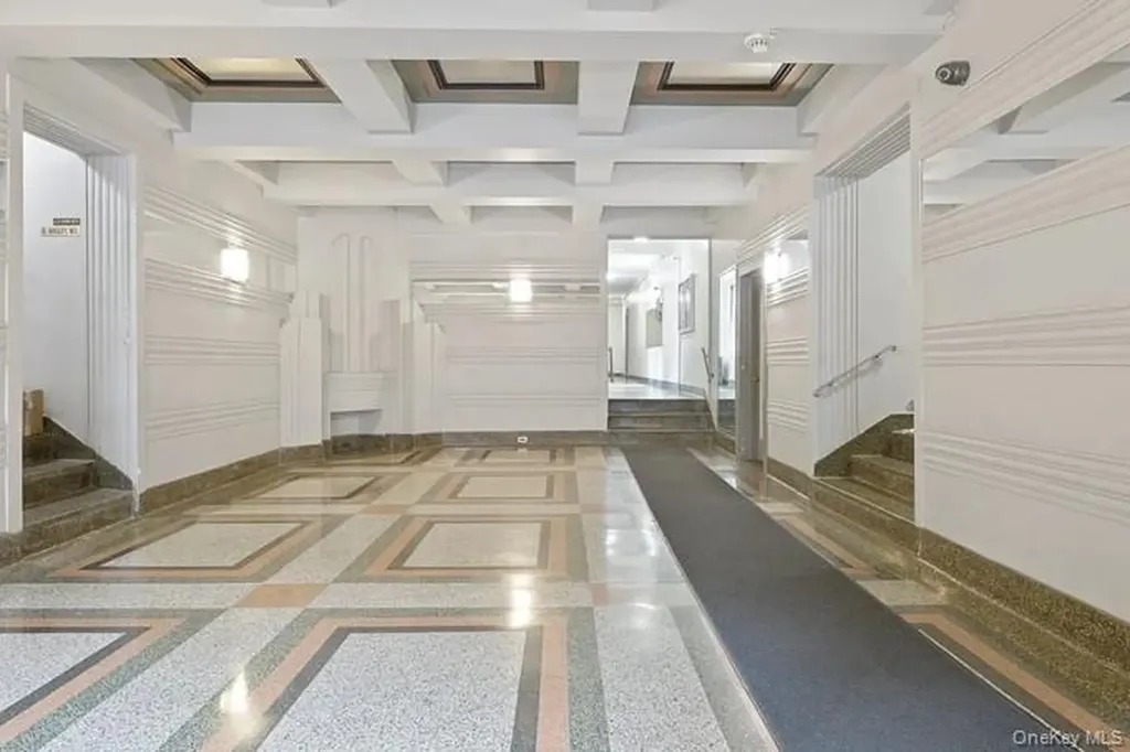 8502 Fort Hamilton Parkway Brooklyn NY 11209