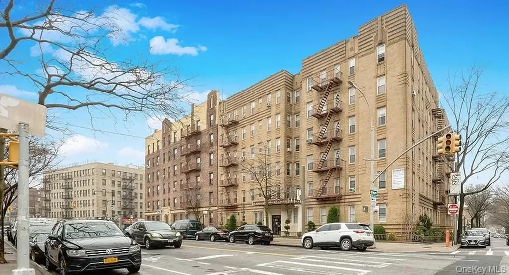 8502 Fort Hamilton Parkway Brooklyn NY 11209