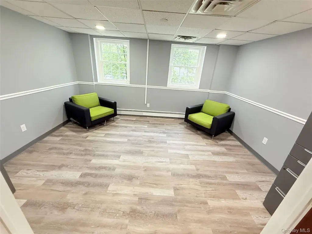 80 E Old Country Road Mineola NY 11501